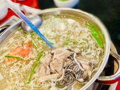 -老石黑山羊毛驴肉火锅(金凯广场店)