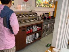 -毛辣果·贵州红酸汤牛肉火锅(西单店)