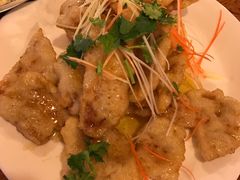 -闯关东东北农家菜(崂山石老人店)