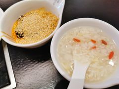 -重庆小天鹅火锅(中商广场店)