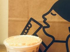 芋泥牛角包-喜茶(广州北京路惠福东店)