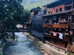 -西江千户苗寨-百年吊脚楼