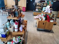 -星巴克(大宁店)