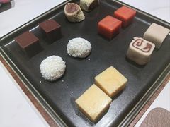 -皇城根·鲁菜济南菜·吊炉烤鸭·炒鸡鱼头(济南旗舰店)