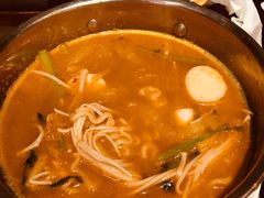 -大众食代铁板烧烤肉自助餐厅