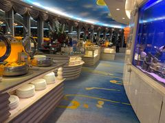 -黄金海景大酒店-旋转餐厅