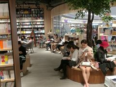 -覔书店(壹方城店)