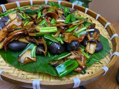 -云海肴·汽锅鸡·云南菜(天山百盛优客店)