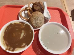 -护国寺小吃店(红莲南路店)