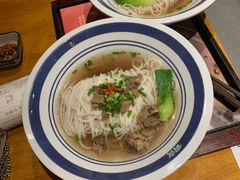 -霸蛮湖南菜·牛肉粉(荣京西街店)