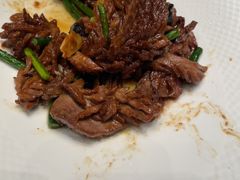 -凤凰园烤鸭店·唐山菜·传承花椒肉(老唐丰路店)