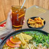 不愧是食神调过的港式米线🍜，好吃！！
