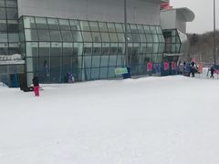 -亚布力新体委滑雪场