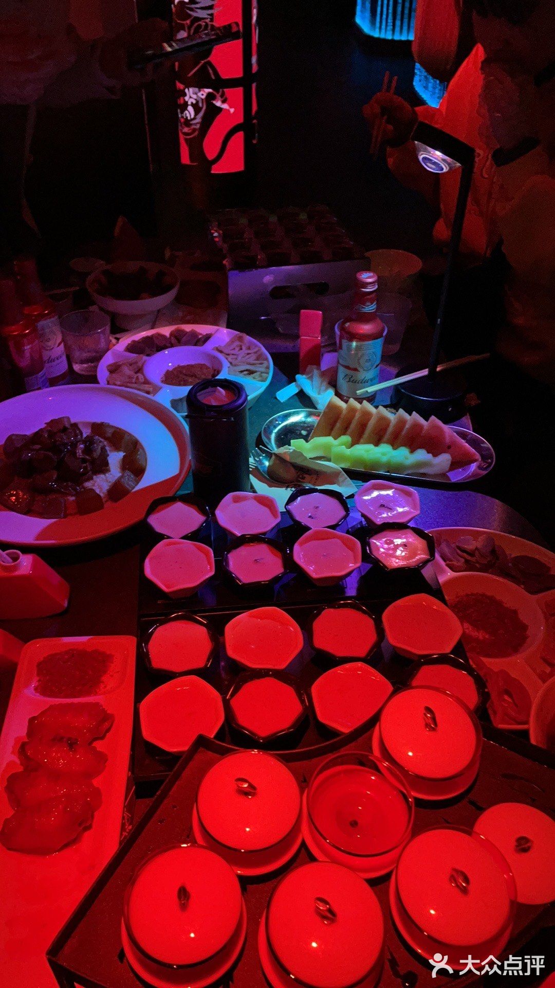 隐藏在宽窄巷子里面的四合院酒馆