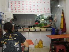 -曹宝林砂锅麻辣烫(星光路店)