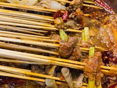 小锅锅底-屋头串串(新街里店)