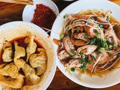 -中和裴氏蹄花(府河路店)