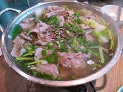 -肖四女乐山跷脚牛肉(世博源店)