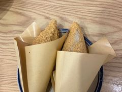 -正南齐北·老街糯米团(洪崖洞店)