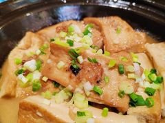 客家鲍汁酿豆腐-八道本地特色菜馆(大鹏古城店)