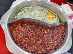 -储奇门鳝鱼火锅(总店)
