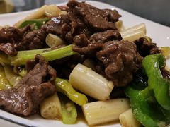 泡椒藕带炒牛肉-梦林夕烧酒档