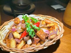 -楼兰新疆主题餐厅(苏州中心店)