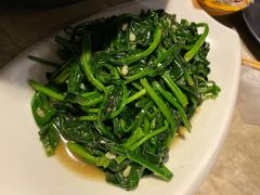 -沪小胖小龙虾(淮海中路旗舰店)