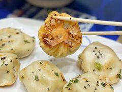 -李与白包子铺(桐梓林店)