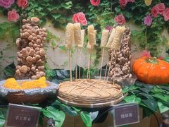 -雍和会海鲜姿造自助(湖东路店)
