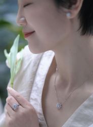-周生生Chow Sang Sang(又一城店)