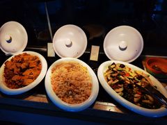 -大中华希尔顿酒店-念自助餐·嗨啤·小龙虾