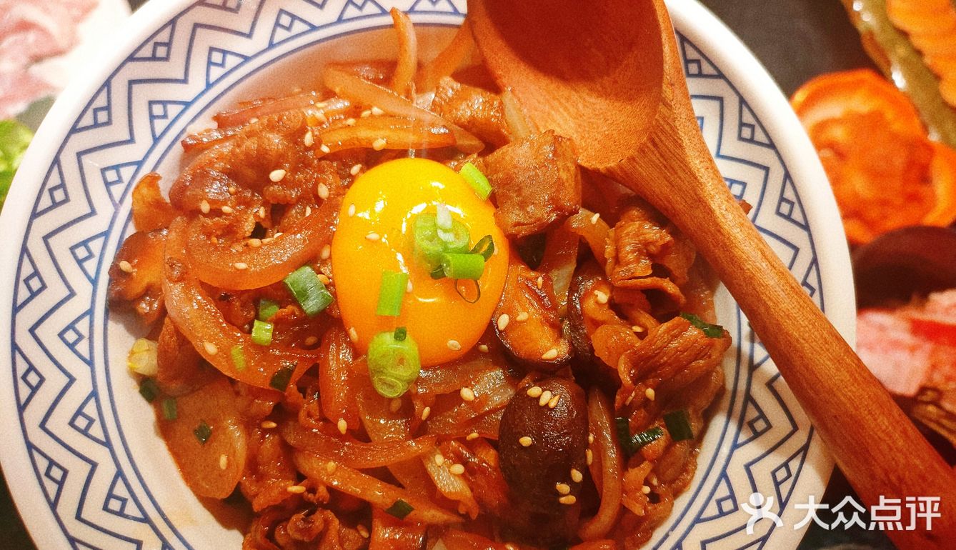 南千页烤肉 吃肉女孩狠狠爱了