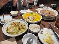 -港丽餐厅(正大店)