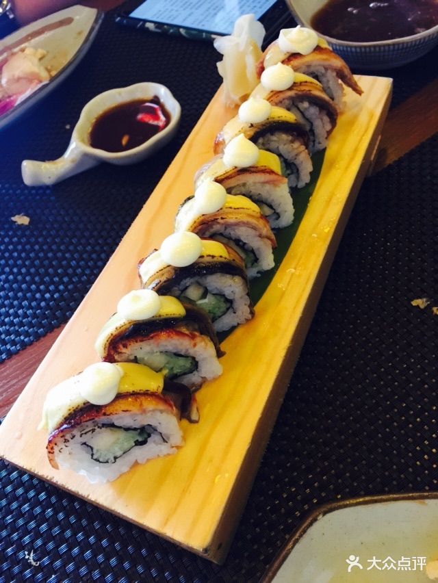 泽田屋·深夜食堂情怀专场(宝龙城店)芝士鳗鱼卷图片 - 第1张