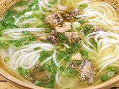 -正宗李家土鸡米线店