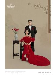 -都市丽人婚纱摄影