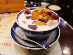 -广信牛奶甜品世家(台东店)