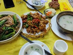 湿炒牛河-誉满园餐厅(美林广场店)