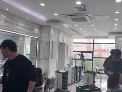 -镁连社·美联社