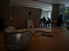 -Apple零售店(玄武湖店)