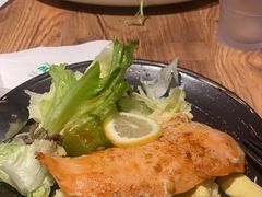 -玛格萝妮(汇智国际商业中心店)