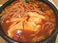 番茄牛肉豆花过桥米线-云味馆过桥米线(皇庭广场店)