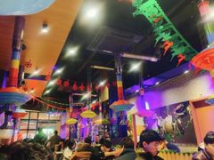 大堂-沪上名羊天下•烤羊腿•东北烧烤•小龙虾(浦东直营总店)