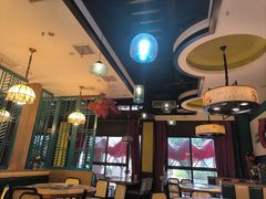 -黄泥岗·地道湖北菜(奥特莱斯店)