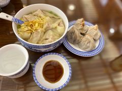 -笑来喜馄饨小笼工坊店(湖滨街店)