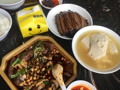 -大邑李记肥肠血旺
