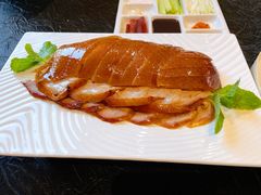 酥香嫩果木烤鸭-正德楼果木烤鸭·渔家菜(东港店)