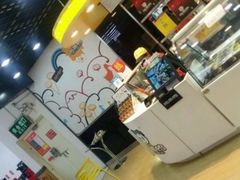 -周黑鸭(郑州新世界百货店)