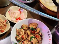 -富正毅三下锅·湘西韵味(天门山索道店)